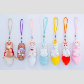 YOU-SHOU-YAN Divine Beast in Hand Pendant Anhänger