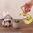 Made in Abyss: The Golden City of the Scorching Sun Look Up PVC Figur Nanachi 11 cm